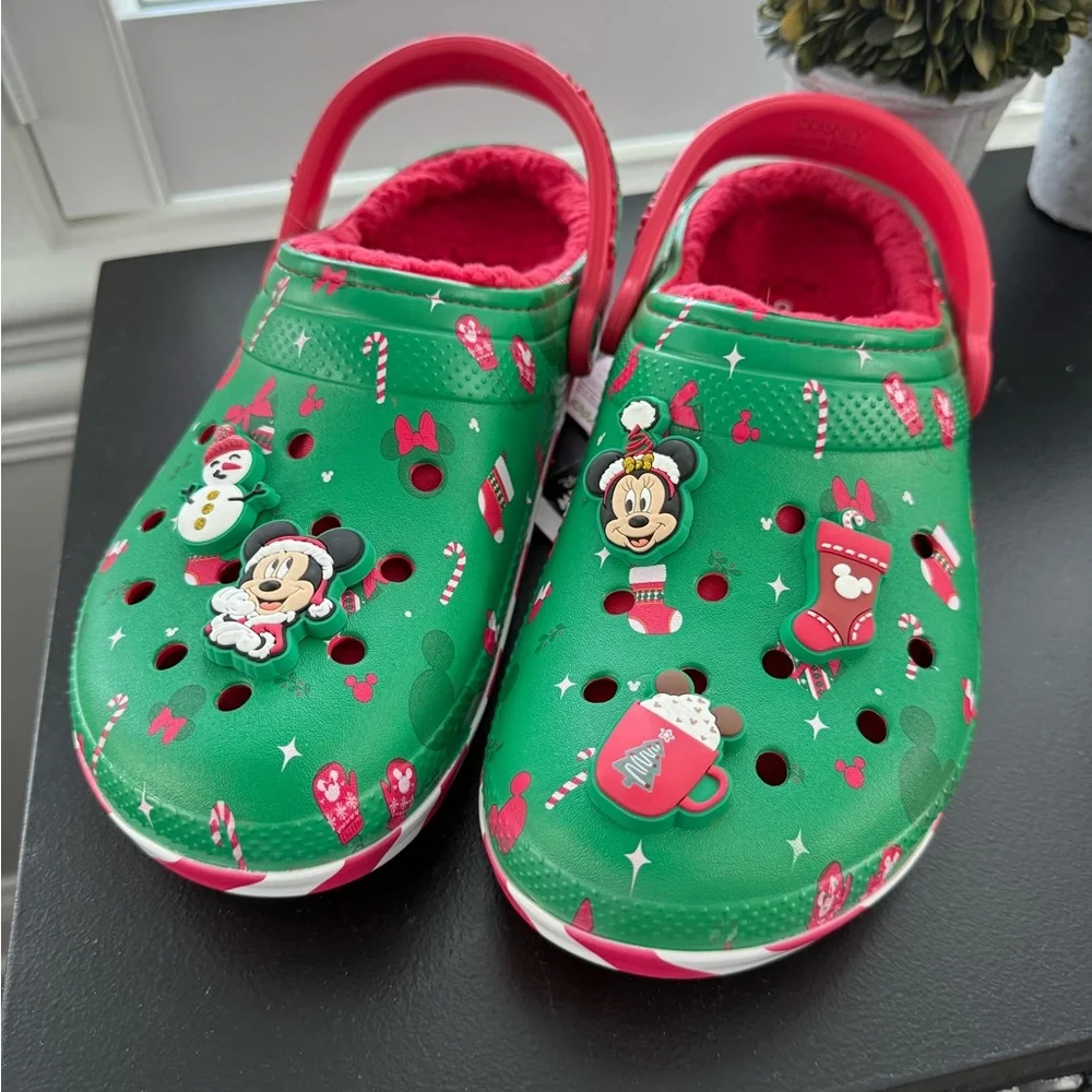 Crocs NWT Mickey Mouse Holiday Lined Clog Unisex